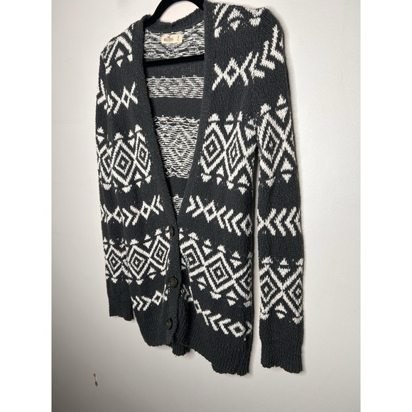 Hollister Women's Black White Aztec Long Sleeve Cardigan Sweater Y2K Size Small - Picture 2 of 8